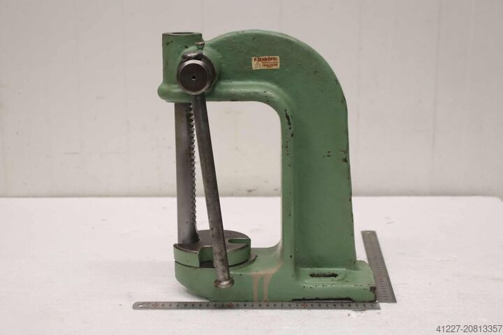 Forgó szegprés, fogasléc prés F.Schröpel Ausladung 125 mm
