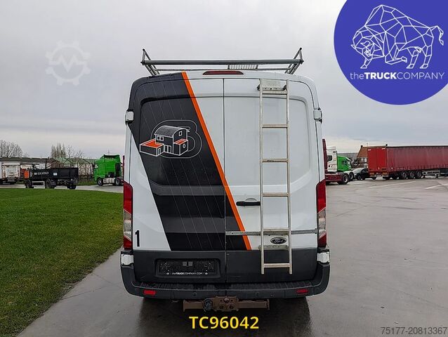 Kassevogn Ford Transit 130.35 L3h2
