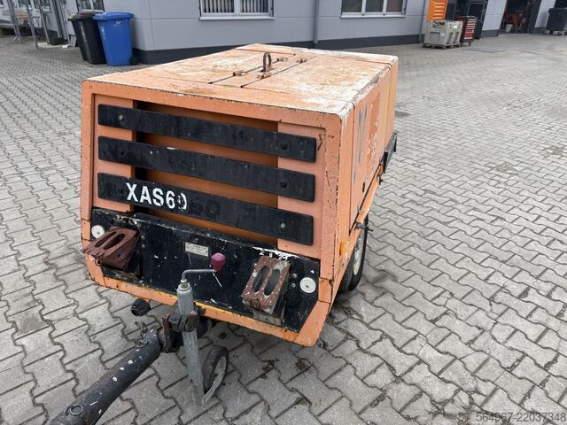 Vida kompresörü ATLAS Copco XAS60 Baukompressor 9,3 Bar