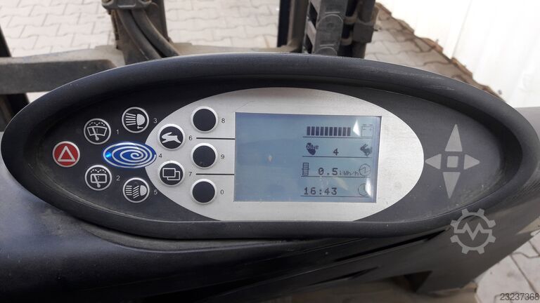 Gaffeltruck ID-nr. E00428 STILL RX20 - 18