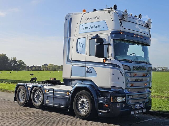 SCANIA R580 V8 6x2/4, cu două punți directoare, cutie de viteze manuală, interior special SCANIA R580 V8 6X2/4 TWIN STEER MANUAL GEARBOX SPECIAL...