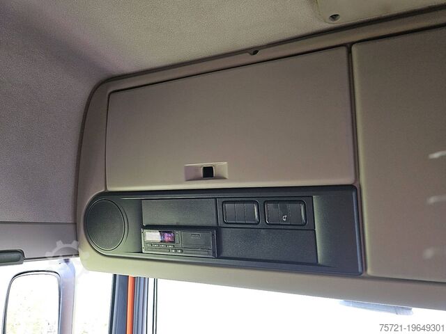 Standaard trekker DAF XF 450 SPACECAB