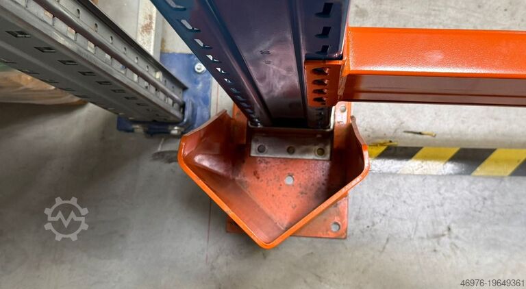 Hoogbouwmagazijn Palletstellingen U-Anfahrschutzecke Abm.: 400 x 220mm  (HxB)