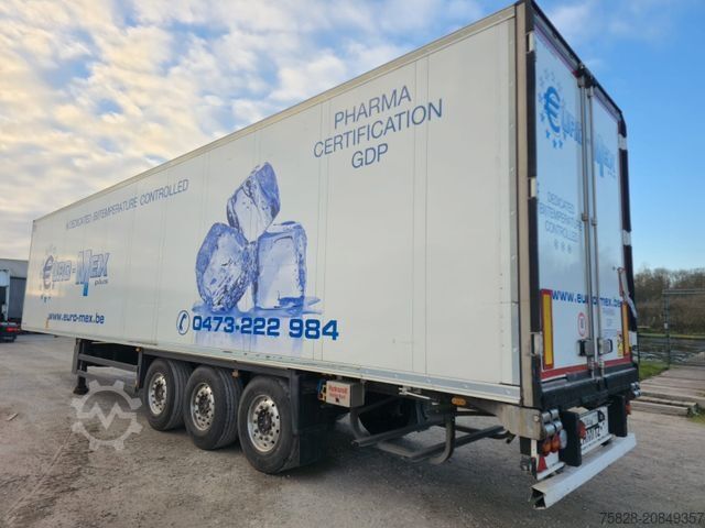 Reefer semitrailer SCHMITZ CARGOBULL SCB*S3B / Carrier 1950 / 6247 St./ 7 cm Wand