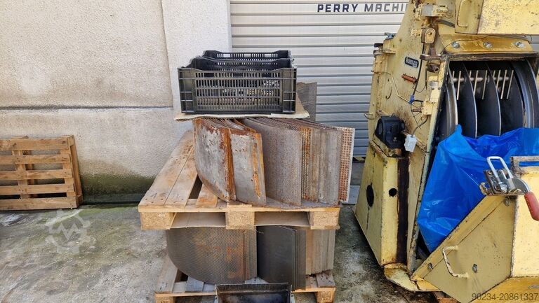 75 kW horizontální kladívkový mlýn Bühler BUHLER HORIZONTAL HAMMER MILL