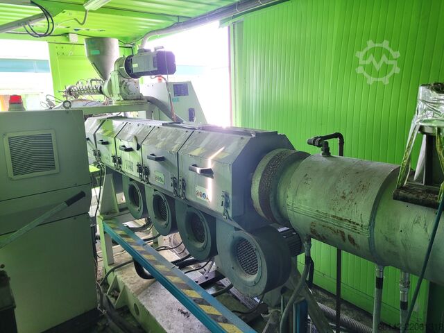 Extruder , extrusielijn Luigi Bandera extruder