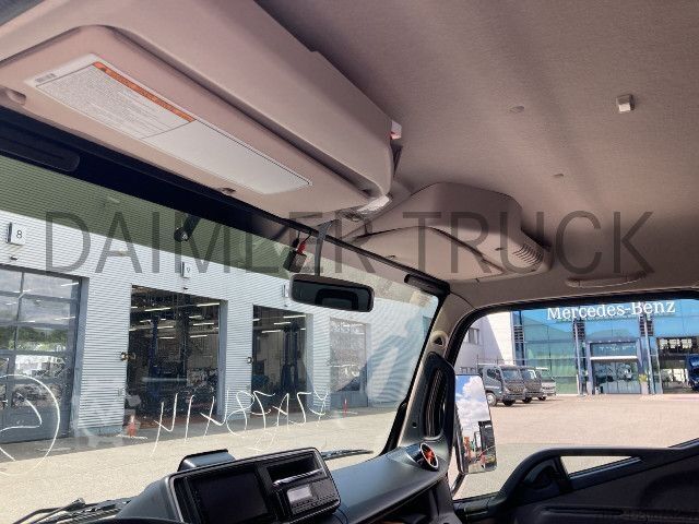 Tipper van FUSO Mitsubishi eCanter 4C15 S-Bat4x2 Kipper Roadbox