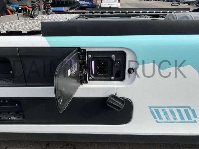 Standard tractor unit Mercedes-Benz eActros 600 LS SoloStar StyleLine SHZ Standklima