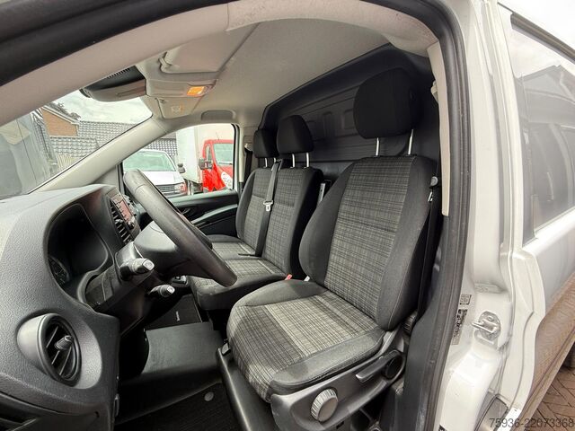Bestelwagen Mercedes-Benz Vito 111 CDI Lang Airco Trekhaak Camera Navi Lm...