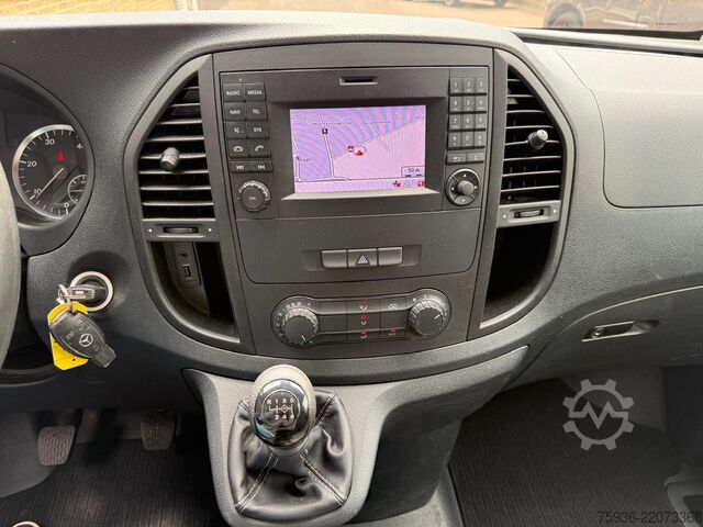 Bestelwagen Mercedes-Benz Vito 111 CDI Lang Airco Trekhaak Camera Navi Lm...