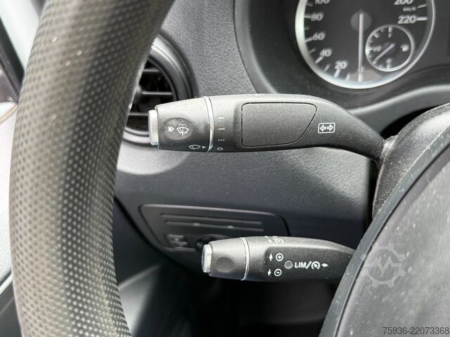 Bestelwagen Mercedes-Benz Vito 111 CDI Lang Airco Trekhaak Camera Navi Lm...