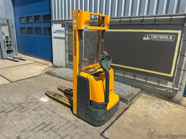 VS-22915 Ηλεκτρικός στοίβαξης Jungheinrich EJC112 JUNGHEINRICH EJC112