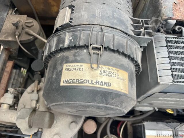 Kompressor Ingersoll-Rand P101WD / 2.120 Uren / Deutz F2L M011F / 2000 / ...