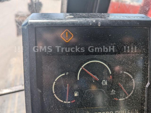 Rupsgraver VOLVO EC 220 / SW + 2 Löffel