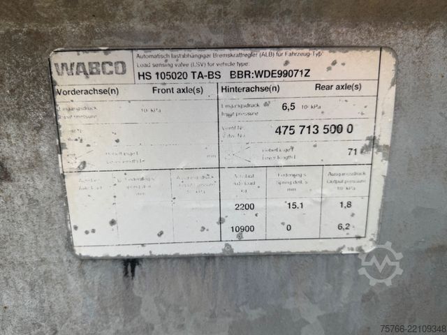 Alacsony rakodószintű pótkocsi HUMBAUR B3AB, VERZINKT, RAMPEN,  7.580 KG  NUTZLAST