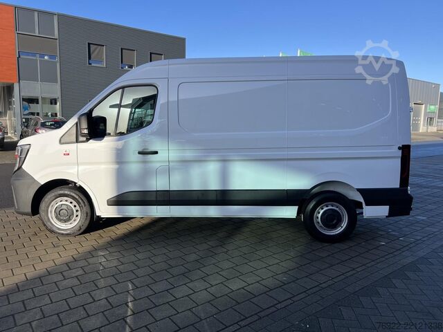 Furgon blaszak Renault MASTER L2H2 130 PK NIEUW MODEL / AIRCO / MULTIM...