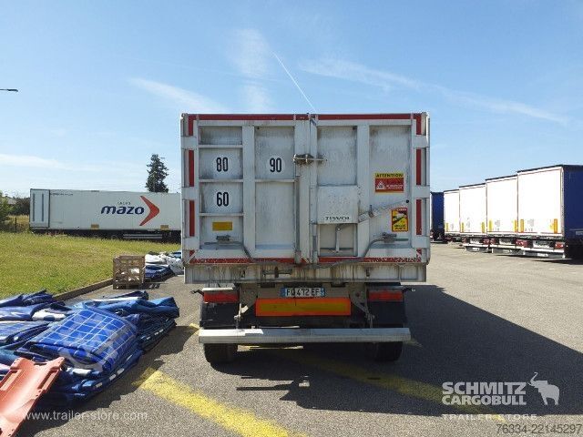 Semiremorcă basculantă  Semitrailer Tipper Steel half pipe body