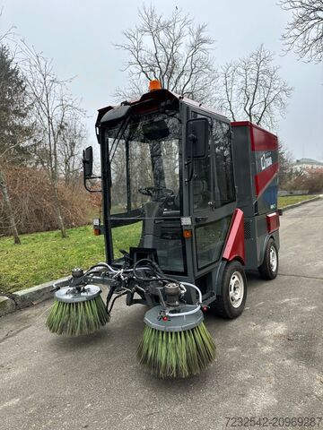 Veicolo di pubblica utilità TICAB Universal Municipal Street Sweeper