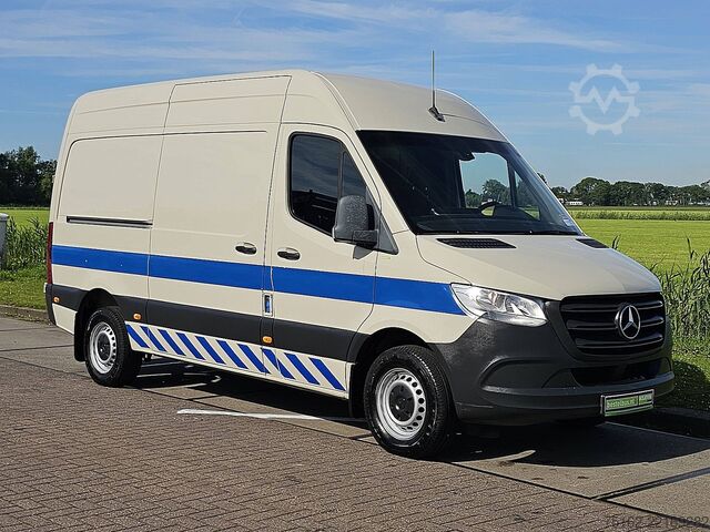 Karavan sa visokim krovom MERCEDES-BENZ SPRINTER 311 ac EURO6