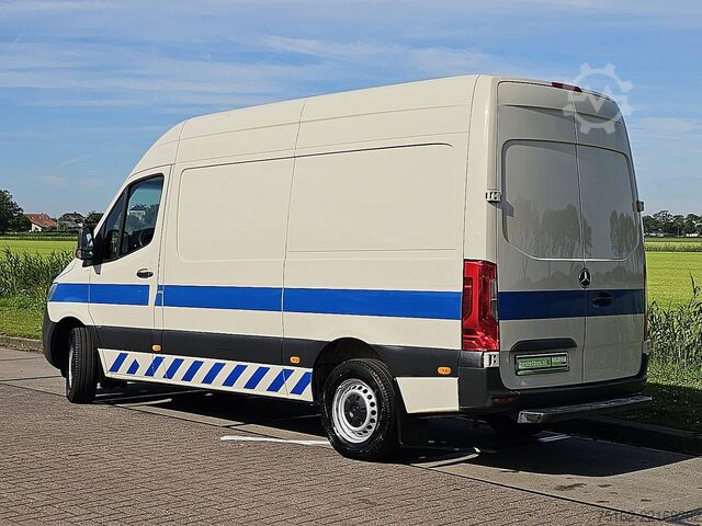 Karavan sa visokim krovom MERCEDES-BENZ SPRINTER 311 ac EURO6