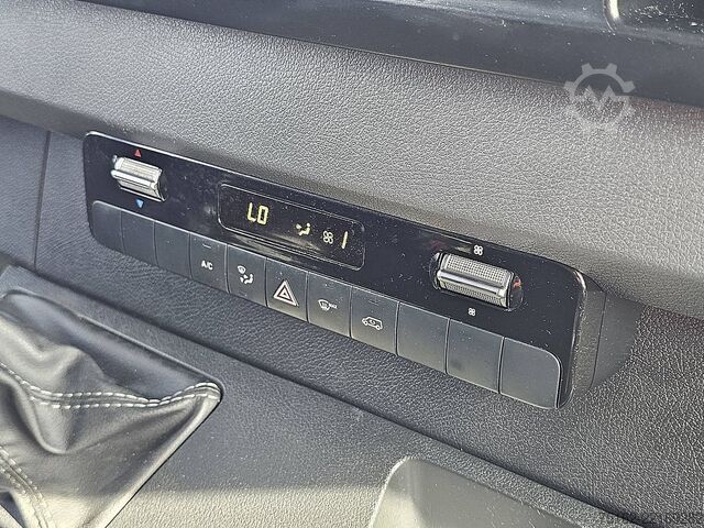 Karavan sa visokim krovom MERCEDES-BENZ SPRINTER 311 ac EURO6