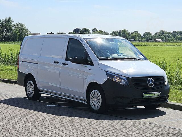 Karavan sa visokim krovom MERCEDES-BENZ EVITO 66Kwh Wltp 292 kms
