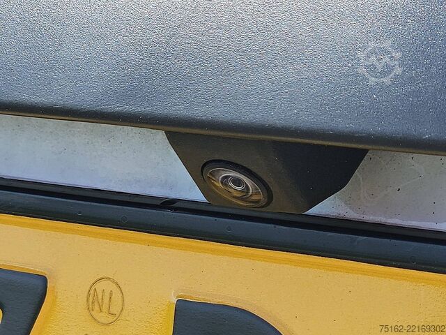 Carrinha de tejadilho alto MERCEDES-BENZ EVITO 66Kwh Wltp 292 kms