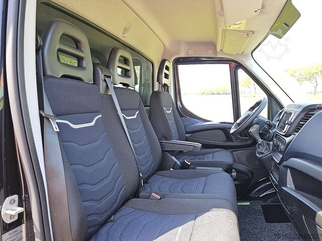 Kofer IVECO DAILY 35S18 Bakwagen Deuren 3.0L