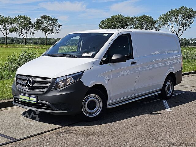Karavan sa visokim krovom MERCEDES-BENZ VITO 114 L2 Euro6 Airco 136Pk