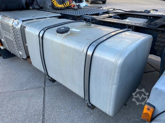 Standard-SZM Iveco Stralis 460 / 2x Tank / Automatic