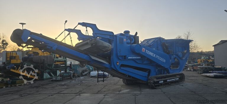 Prallbrecher auf Kettenfahrwerk Terex Pegson Trakpactor 428