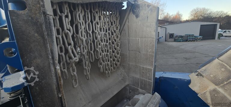 Prallbrecher auf Kettenfahrwerk Terex Pegson Trakpactor 428