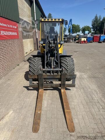 Lader Eurotrac W13 CF
