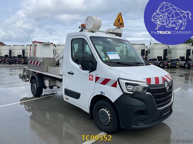 Plataforma elevatória Renault Master Hoogtewerker