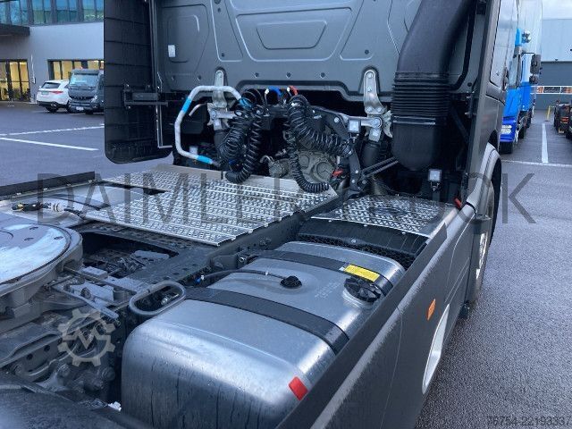 Trattore stradale standard Mercedes-Benz Actros 1851 LS SoloStar Retarder Standklima