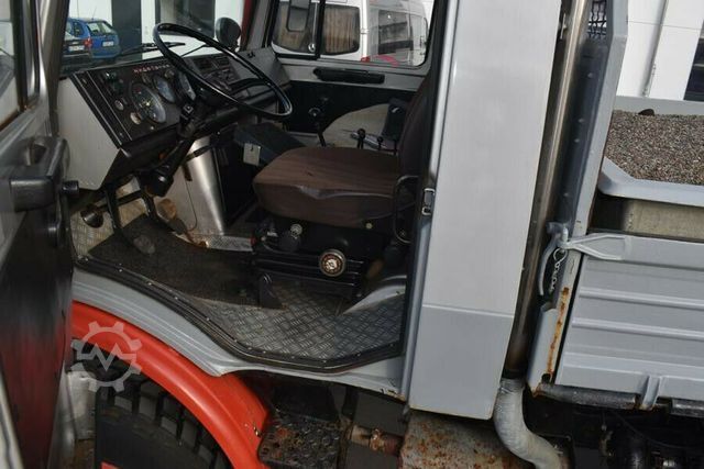 Tegljač MERCEDES-BENZ Unimog 424 / Multicar / Xylon