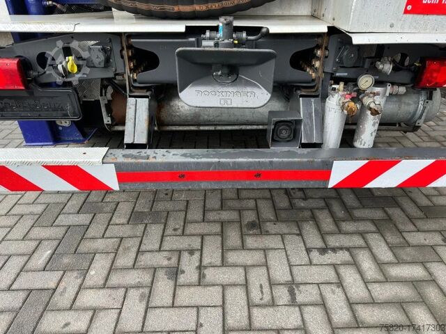 Zuigvoertuig Mercedes-Benz Arocs 3251 8X4 RSP ESE 6 RD 8000 SAUGBAGGER/SUC...