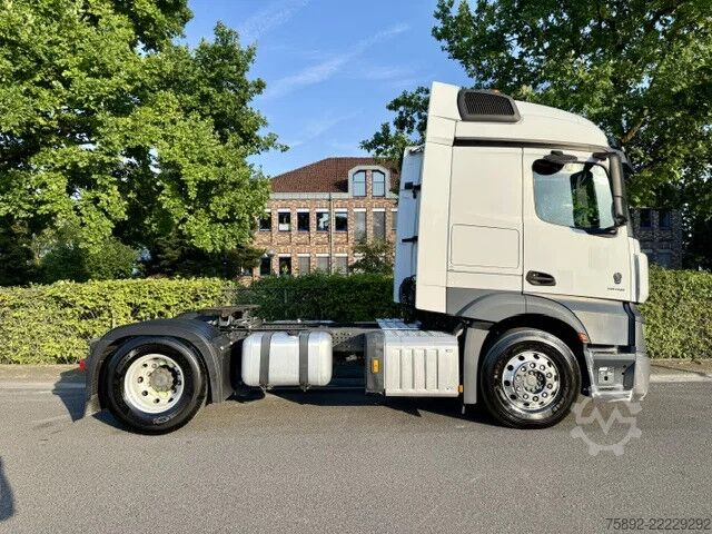 Standard-SZM Mercedes-Benz Actros 1848 StreamSpace 2,30 / Retarder / Eu6d