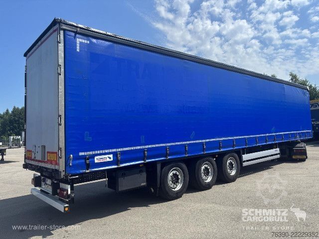 Öppen semitrailer med kapell Schmitz Cargobull Semitrailer Curtainsider Standard