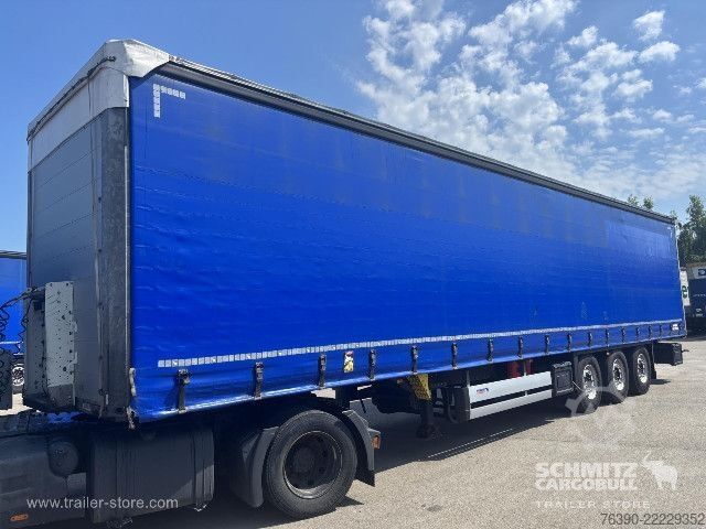 Öppen semitrailer med kapell Schmitz Cargobull Semitrailer Curtainsider Standard