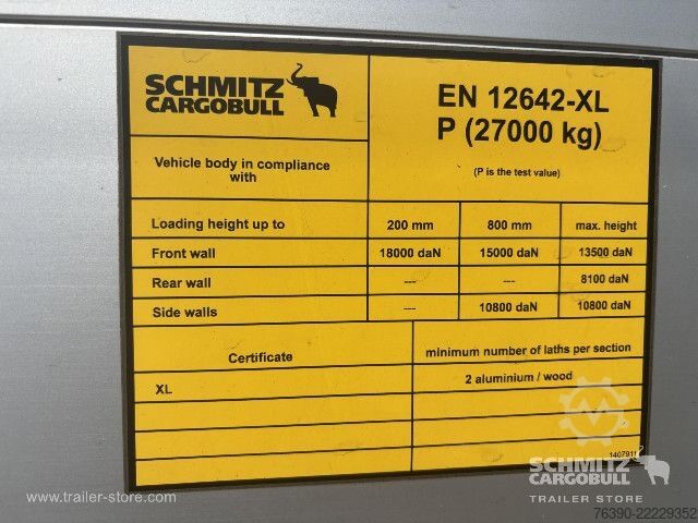 Öppen semitrailer med kapell Schmitz Cargobull Semitrailer Curtainsider Standard