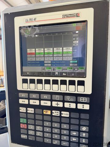Extruder cu două șuruburi battenfeld-cincinnati Titan 68R-APC