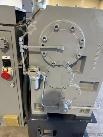 Extruder cu două șuruburi battenfeld-cincinnati Titan 68R-APC