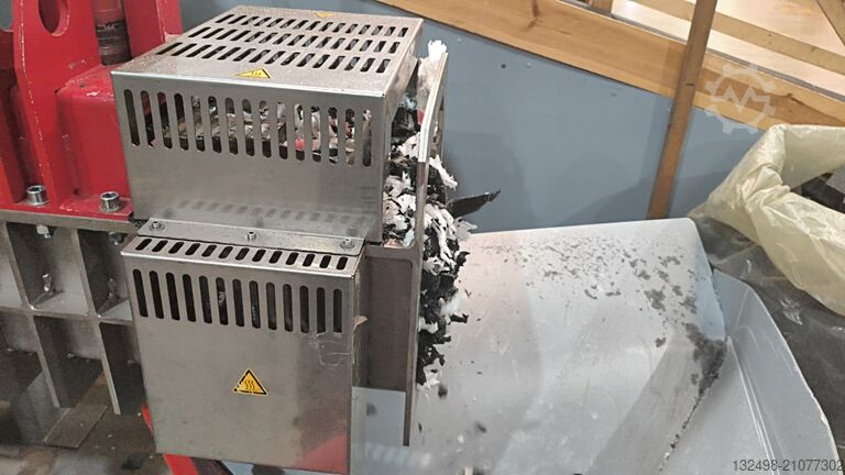 Twee-assige shredder Heger LION 300 B1200