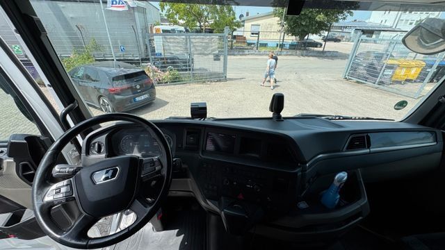 Standard nyergesvontató MAN TGX 18.470