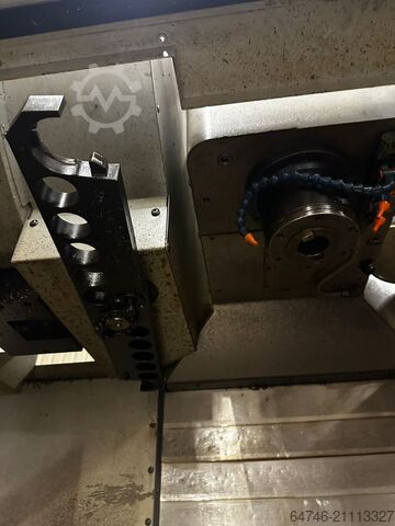 Verticale bewerkingscentrum HAAS VF-4 BHE   40 ATC