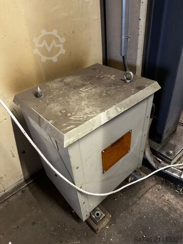 Verticale bewerkingscentrum HAAS VF-4 BHE   40 ATC