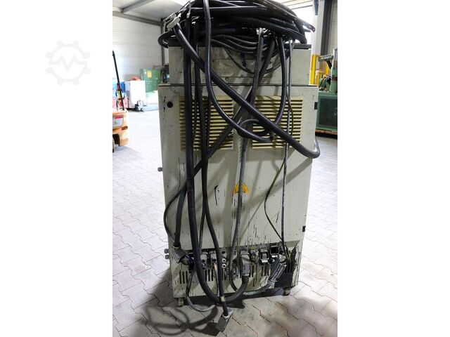 Control system for industrial robots KUKA RC 30/52