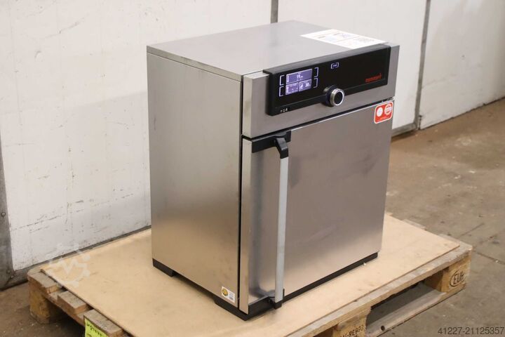 Brutschrank Laborofen Memmert IN30  +20 °C bis +80 °C