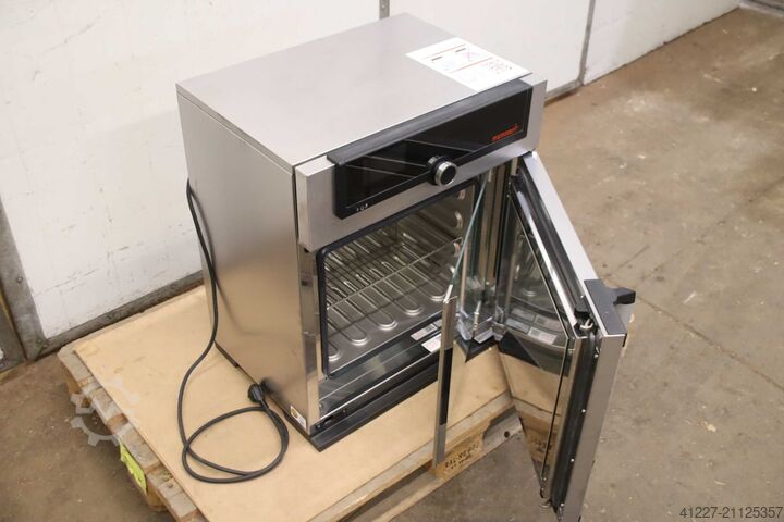 Brutschrank Laborofen Memmert IN30  +20 °C bis +80 °C